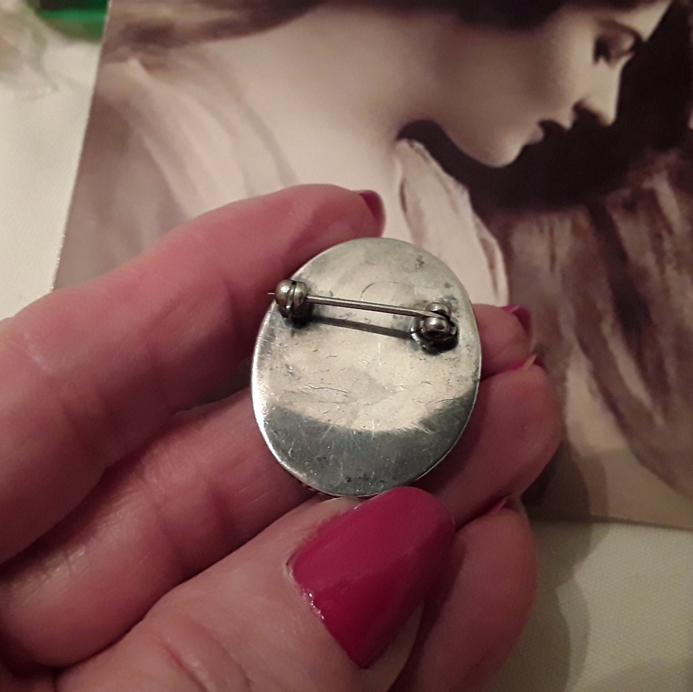 VTG 925 STERLING CAMEO PORCELAIN MINSTREL BROOCH - Picture 3 of 8